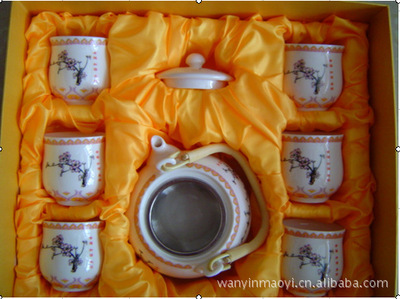 專業(yè)批發(fā)禮品家具與茶文化家居用品，打造高品質生活空間